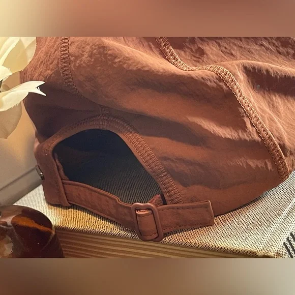 Lululemon Baller Hat Soft ancient copper NWT - Picture 5 of 10